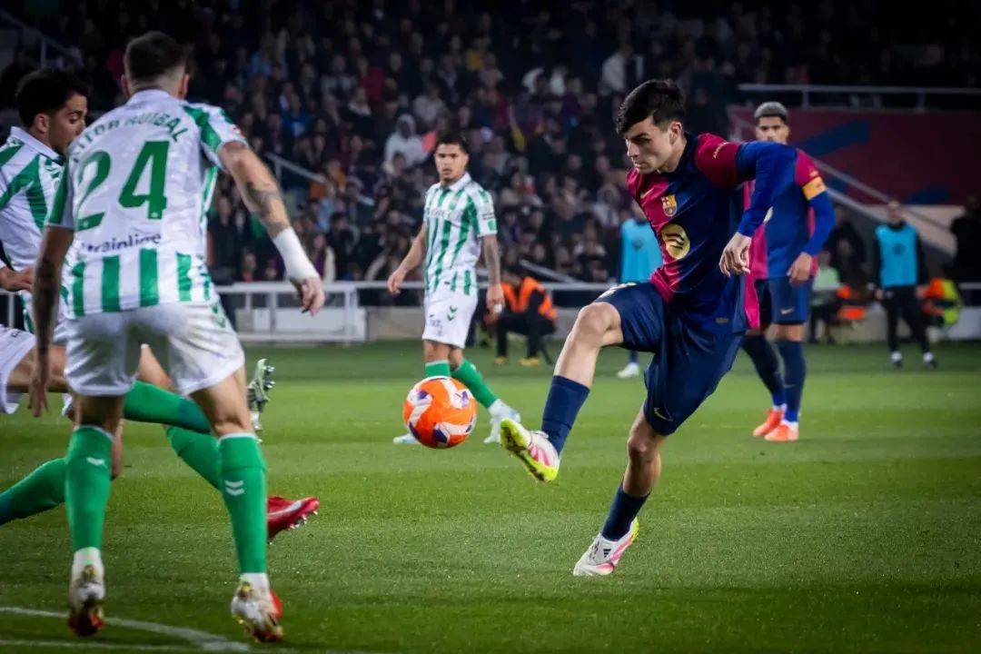 巴塞罗那客场逆袭，击败对手夺得胜利