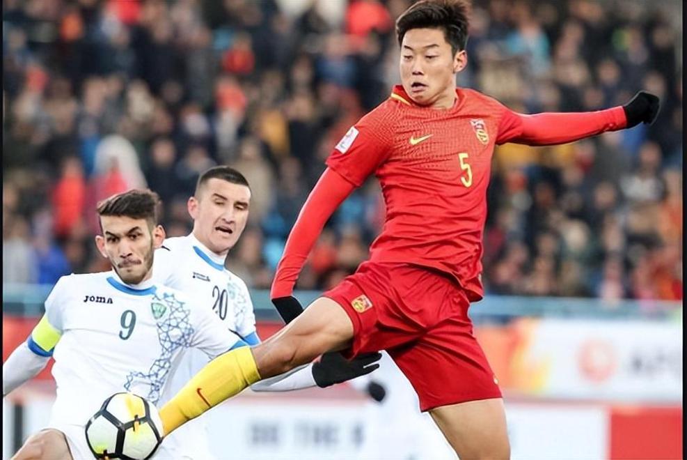 球员们在场上展现出无限的激情和实力