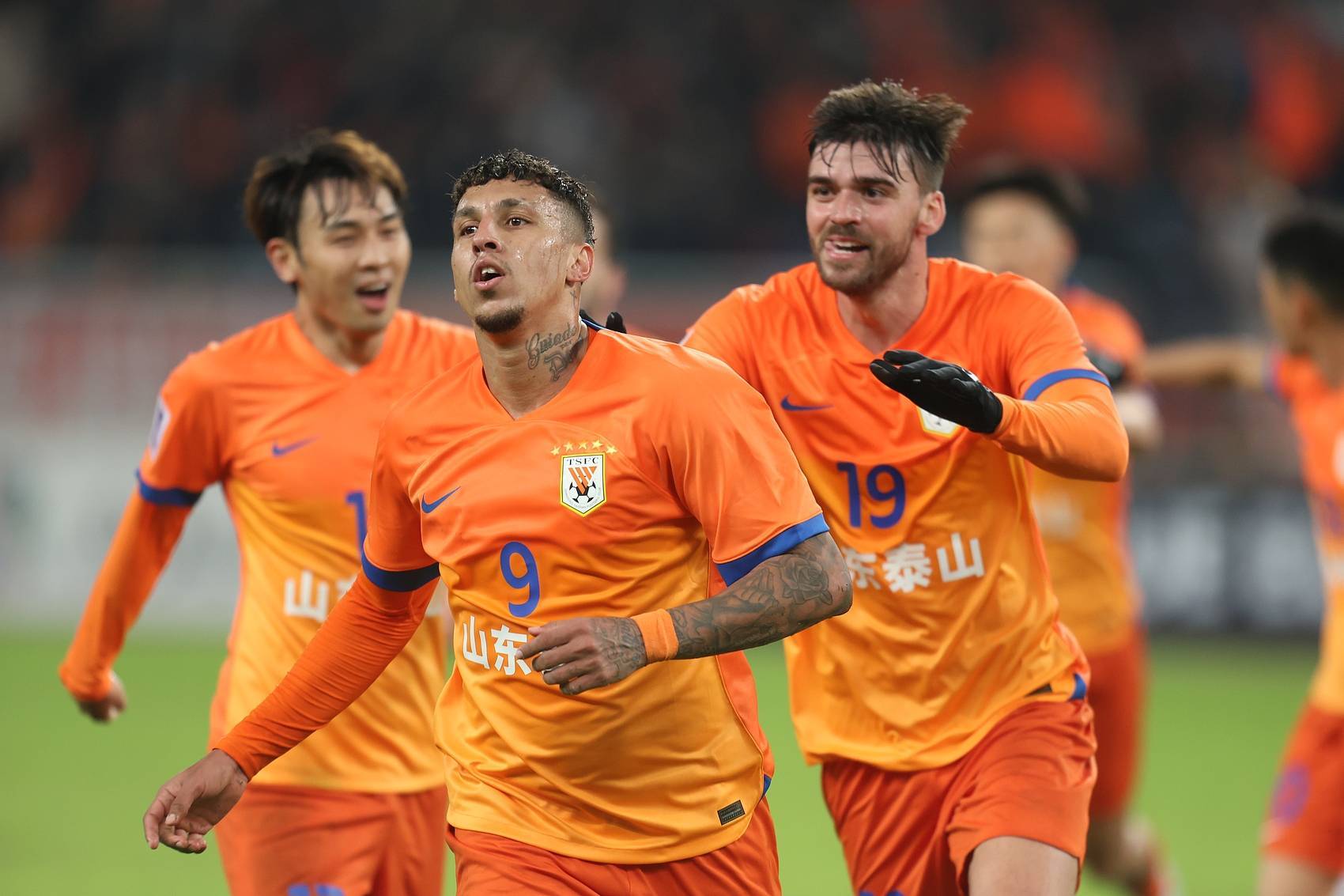 od体育在线登录-山东鲁能击破对手围困，成功晋级亚冠八强