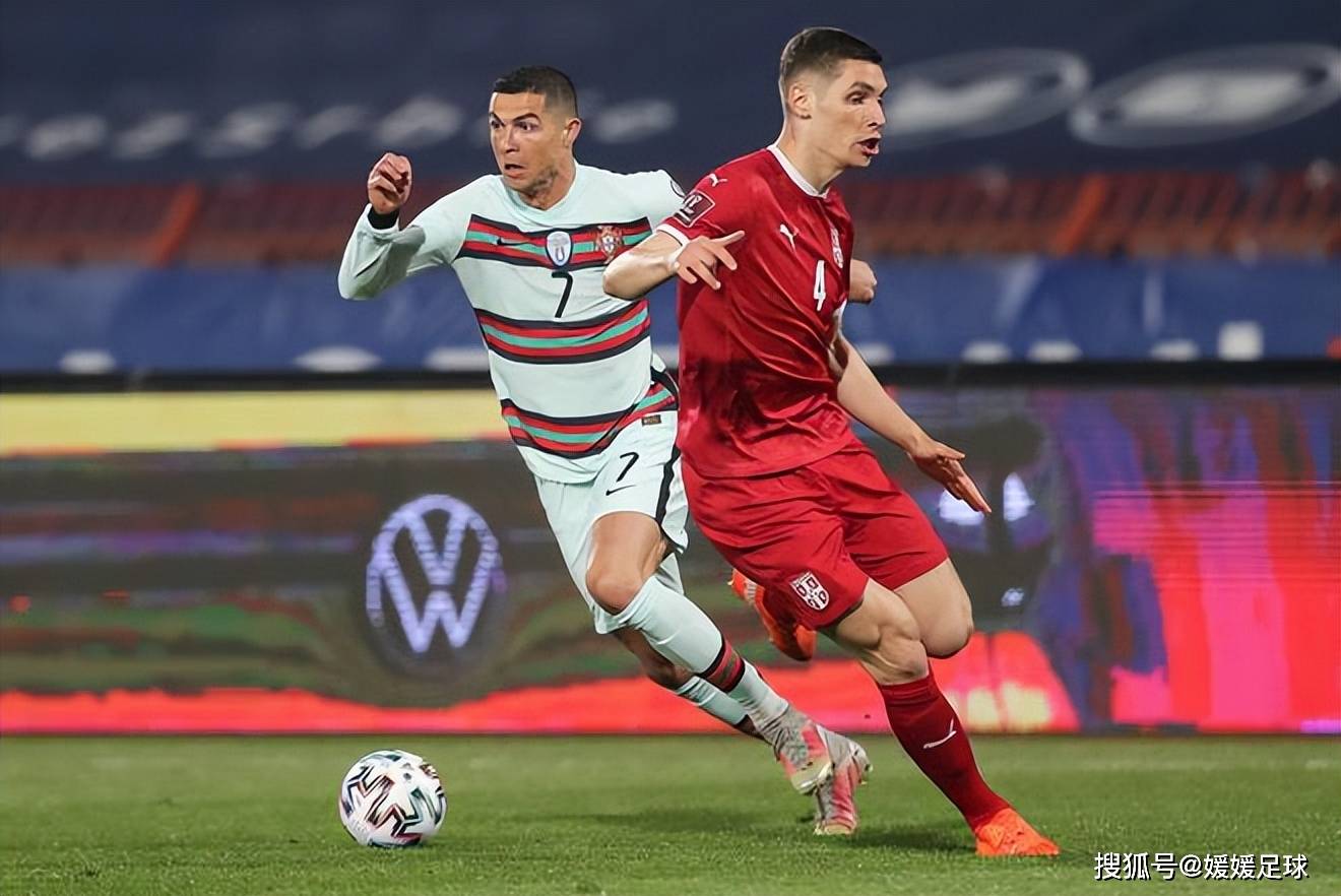 包含罗马主场不敌乌迪内斯，陷入不败纪录的词条