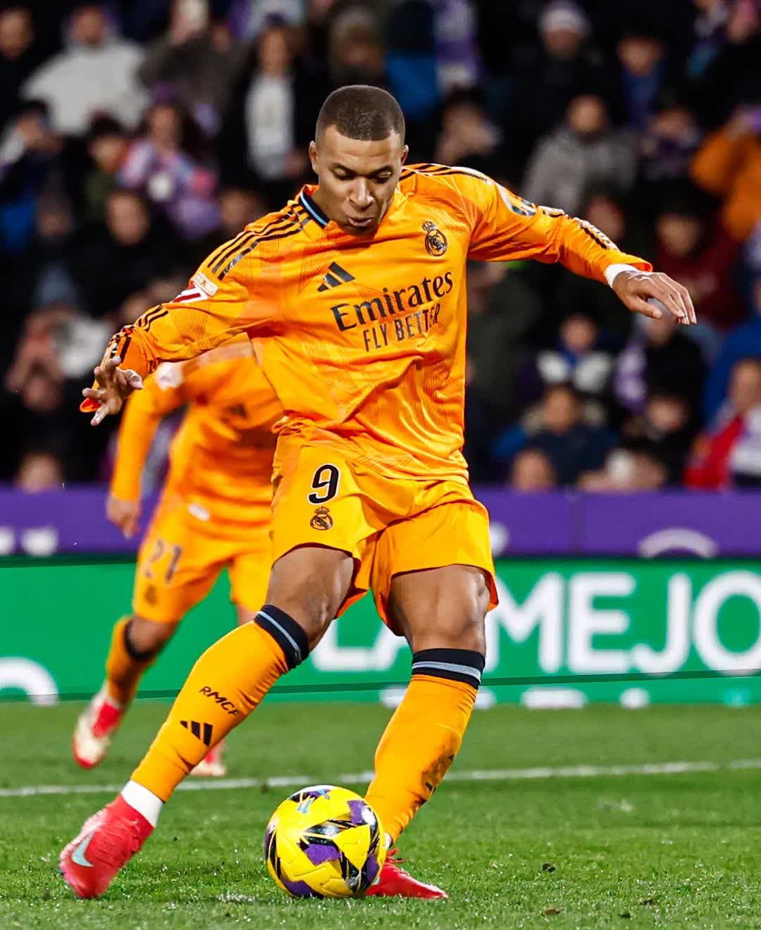 姆巴佩在西甲首秀表现糟糕，球迷怀疑他能否适应球队节奏和风格的简单介绍