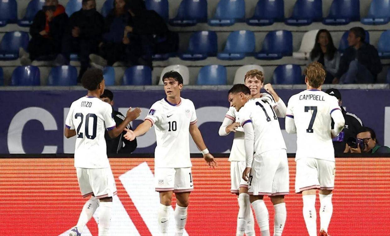 南非球队在国际赛事中闯入决赛