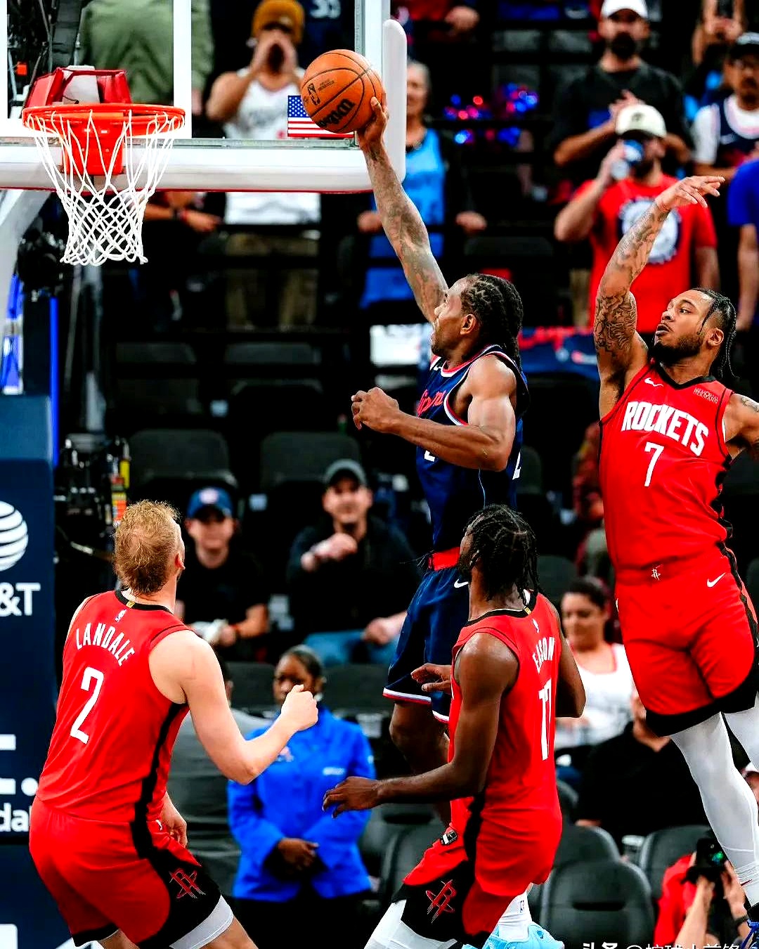 快船击败壮士，取得四连胜