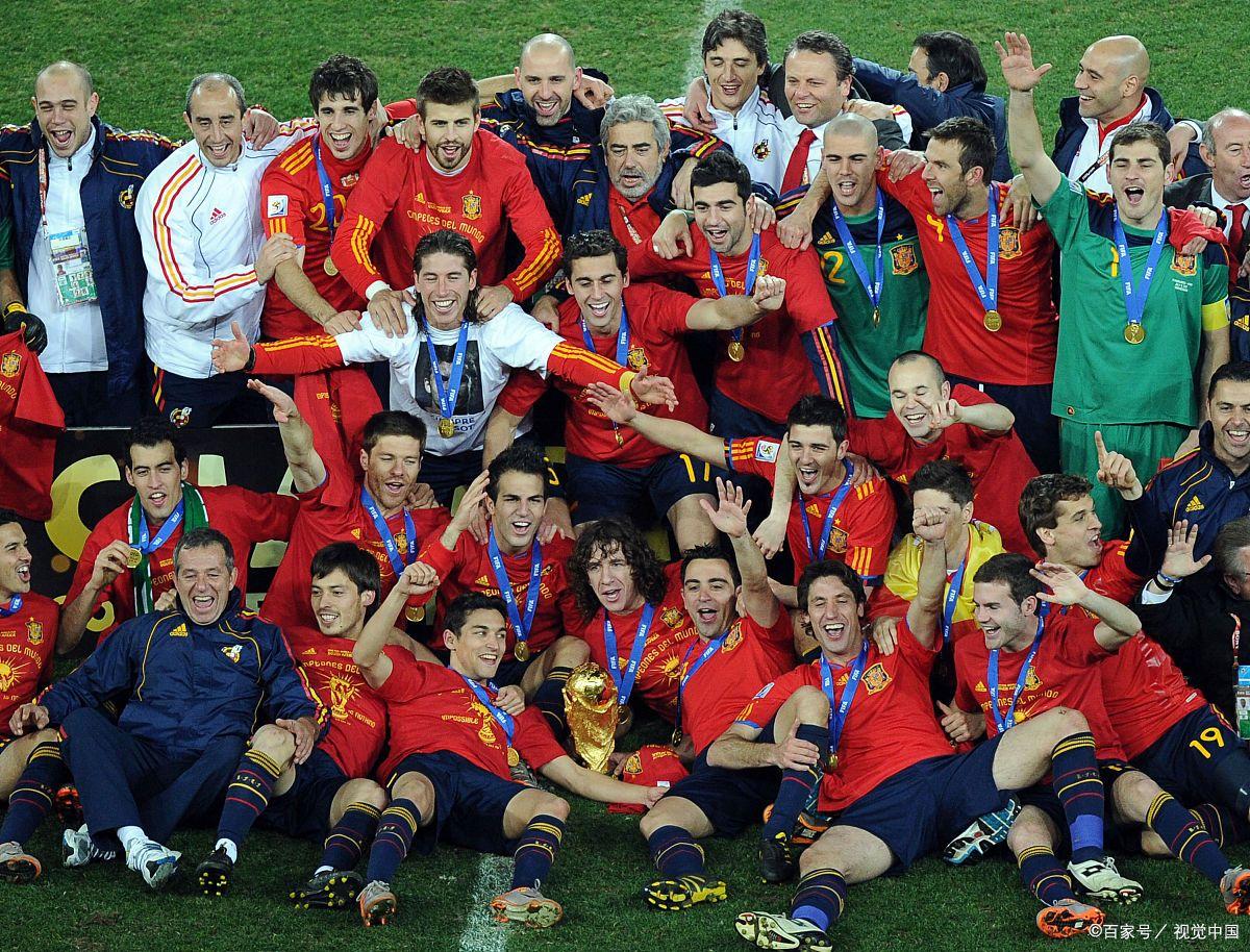 关于西班牙队员惨败之际坚持不懈，团队协作尽显默契的信息