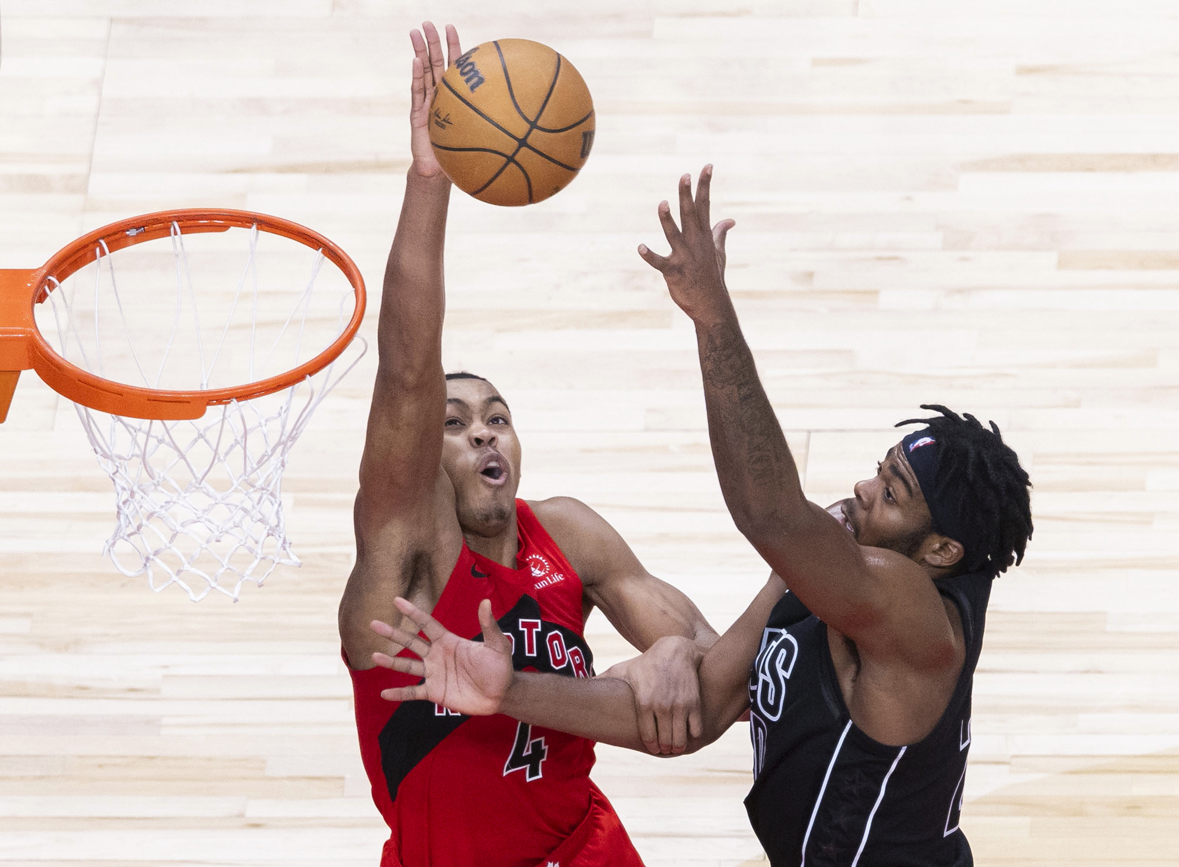 猛龙主场战胜奇才，晋级东部半决赛